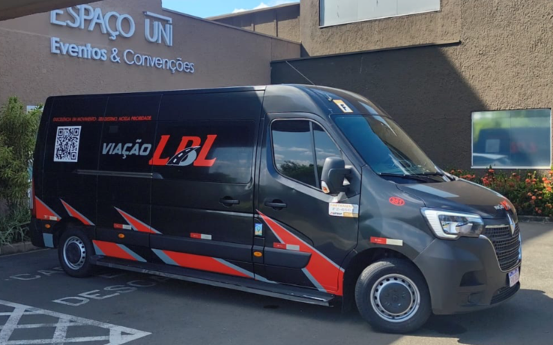 Van executiva da Viação LBL